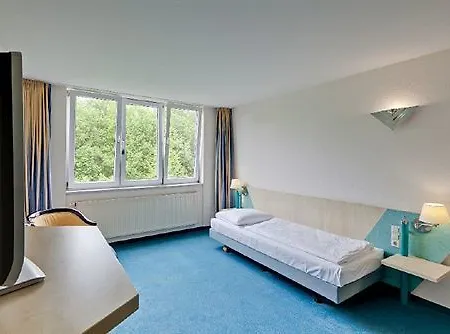 Le Village 3*