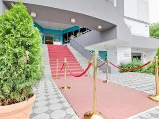 乐维雷治酒店 温南登