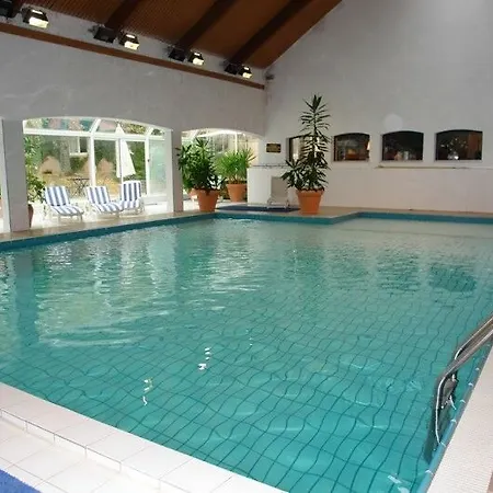 Hotell Le Village 3*